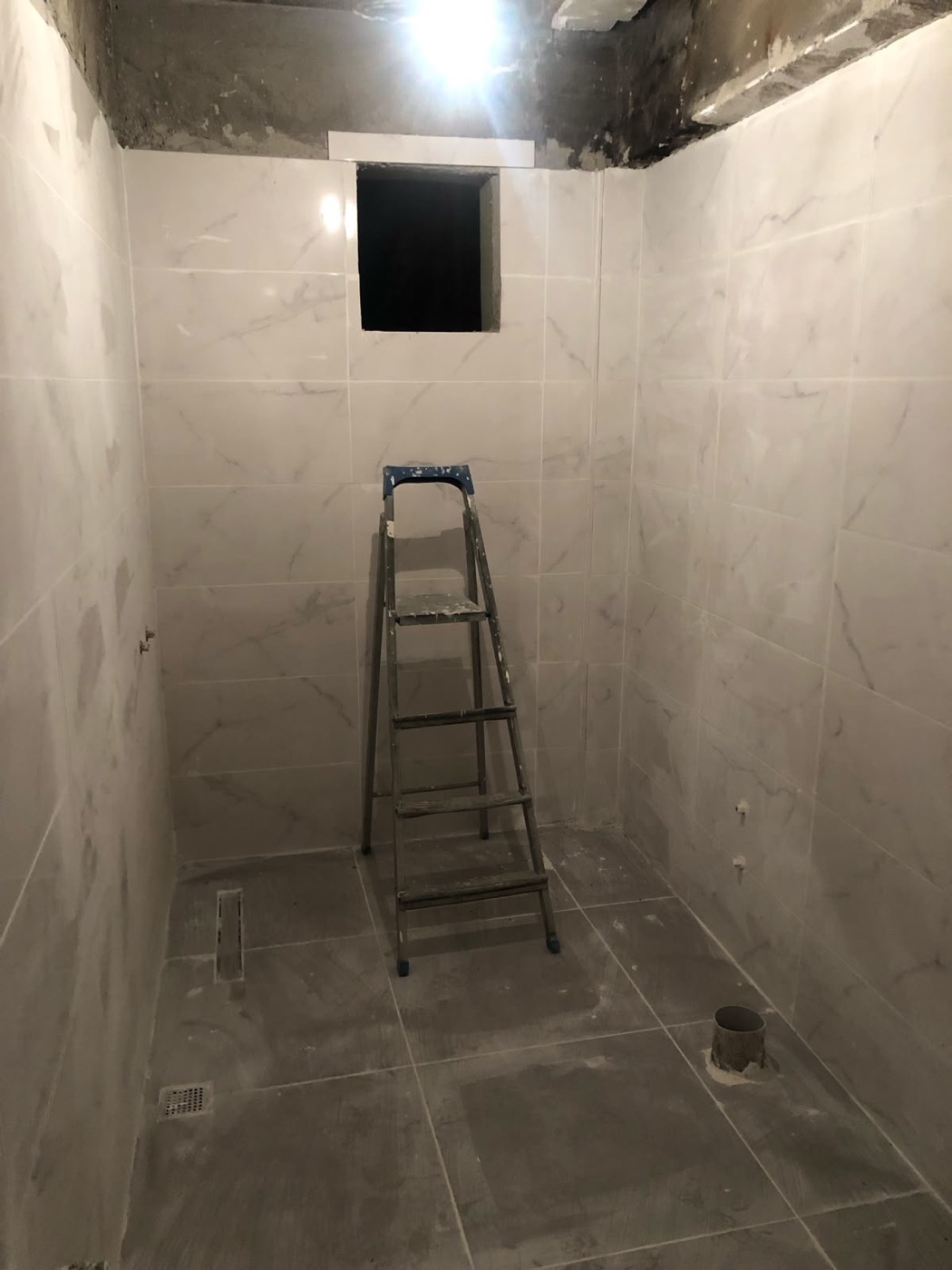 Çiğli Dairesi — Banyo yenileme çalışması